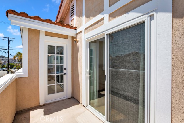 2003 Curtis Avenue, Redondo Beach, California 90278, 4 Bedrooms Bedrooms, ,2 BathroomsBathrooms,Residential,Sold,Curtis,SB22095007