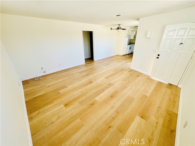 Detail Gallery Image 2 of 6 For 124 W Canada #B,  San Clemente,  CA 92672 - 2 Beds | 1/1 Baths