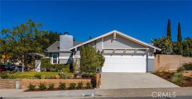 Detail Gallery Image 4 of 29 For 26331 via Conchita, Mission Viejo,  CA 92691 - 4 Beds | 2 Baths