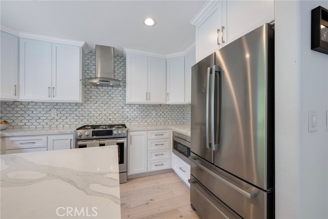 939 Blue Mountain, Westlake Village CA: https://media.crmls.org/medias/ac9572d4-89df-49b7-8645-a1edca9973e4.jpg