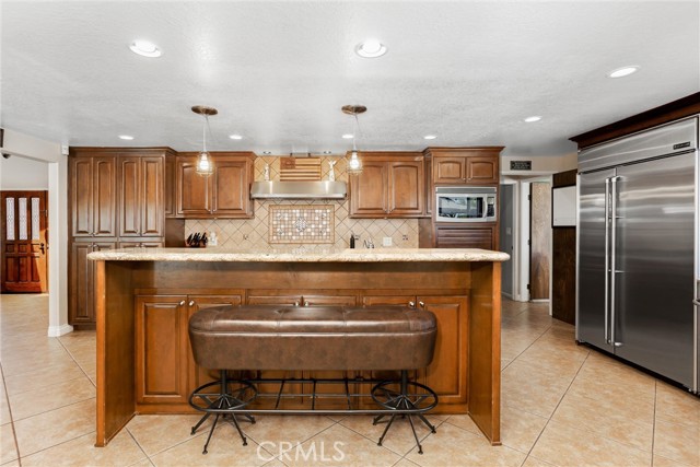 35225 Crystal Street, Yucaipa CA: https://media.crmls.org/medias/ac96febb-cadc-414a-9364-d4d7dbbb1c29.jpg