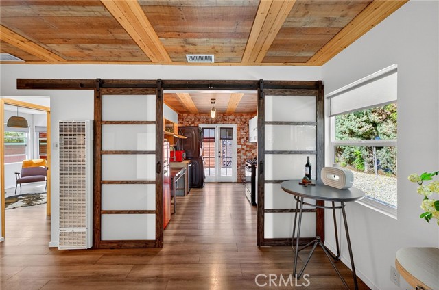 Detail Gallery Image 12 of 64 For 261 N Oak, Pasadena,  CA 91107 - – Beds | – Baths