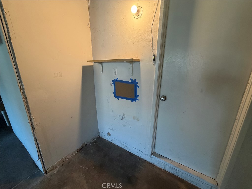 https://media.crmls.org/medias/ac996a5c-b7c4-44d7-9d94-8c60be3d1db6.jpg?preset=X-Large