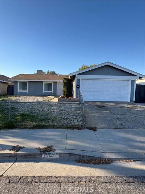 3727 W Avenue K11, Lancaster CA: https://media.crmls.org/medias/ac9a43e2-371d-49af-afe9-9cfbef23960c.jpg