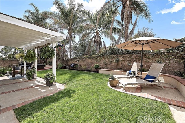 21251 Hillgate Circle, Rancho Santa Margarita CA: https://media.crmls.org/medias/ac9a65ba-9a69-44b9-a800-f434462230f8.jpg