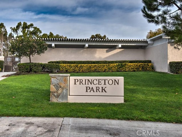 Detail Gallery Image 18 of 22 For 115 Stanford Ct #50,  Irvine,  CA 92612 - 2 Beds | 1/1 Baths