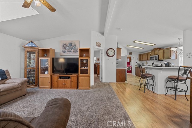 Detail Gallery Image 10 of 48 For 12650 California St #80,  Yucaipa,  CA 92399 - 3 Beds | 2 Baths