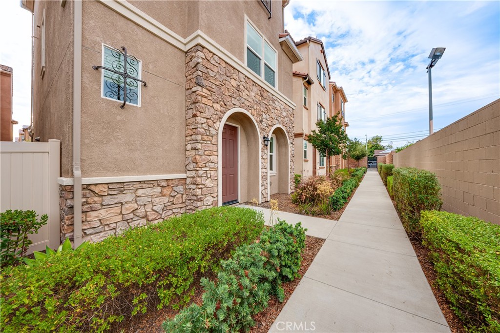 2892 Cedar Lane, Pomona, CA 91767