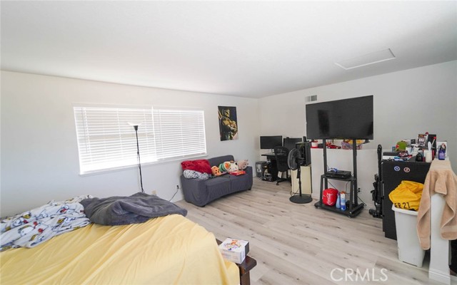 Detail Gallery Image 25 of 29 For 12101 Hinson St, Moreno Valley,  CA 92555 - 4 Beds | 2 Baths