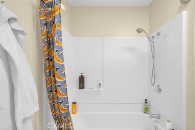 135 S Alfred Street, Coalinga CA: https://media.crmls.org/medias/ac9d4445-d639-4429-9c91-cd67b3c665dc.jpg