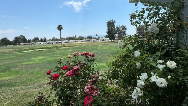 Detail Gallery Image 5 of 31 For 28973 Camino Alba, Murrieta,  CA 92563 - 3 Beds | 2 Baths