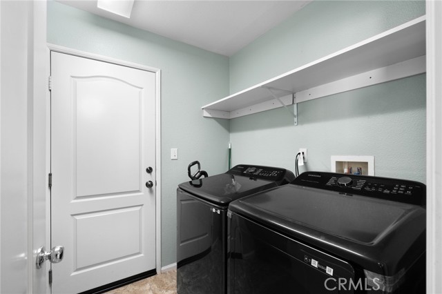 Detail Gallery Image 12 of 27 For 1335 Crown Imperial Ln, Beaumont,  CA 92223 - 3 Beds | 2 Baths