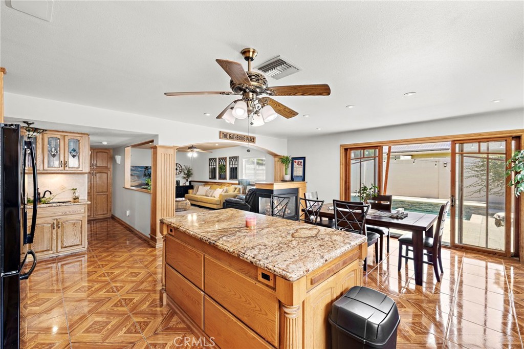 Ac9e5b60 355a 4e9d Be9b 99528508676b