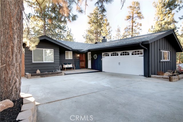 Detail Gallery Image 4 of 46 For 542 Edgemoor Rd, Big Bear Lake,  CA 92315 - 2 Beds | 2 Baths