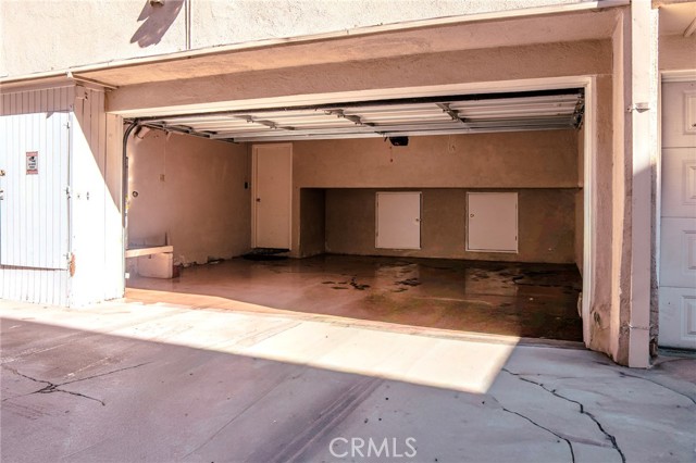 Detail Gallery Image 21 of 24 For 14144 Burbank Bld #2,  Sherman Oaks,  CA 91401 - 2 Beds | 2/1 Baths