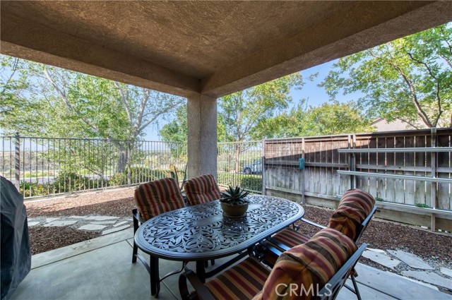 Detail Gallery Image 31 of 47 For 5272 W King Fisher Ln, Fresno,  CA 93722 - 4 Beds | 2/1 Baths