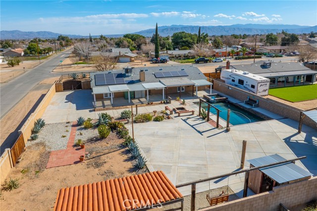 Detail Gallery Image 10 of 35 For 10816 Kern Ave, Hesperia,  CA 92345 - 3 Beds | 2 Baths