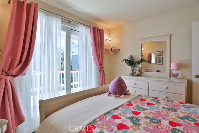 Detail Gallery Image 34 of 65 For 27720 St Bernard Ln, Lake Arrowhead,  CA 92352 - 4 Beds | 3 Baths