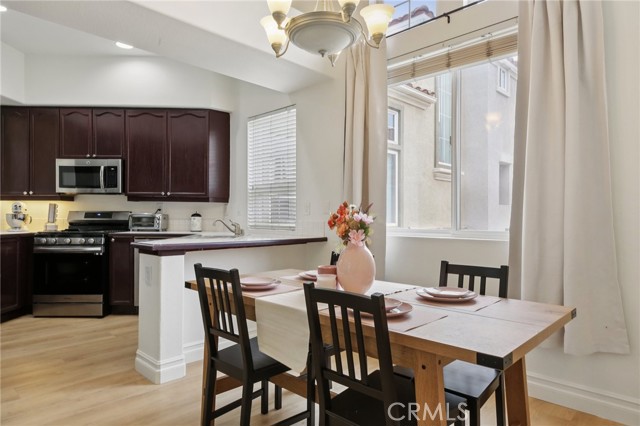 55 Via Cordoba, Rancho Santa Margarita CA: https://media.crmls.org/medias/aca4bbdd-e64b-4432-bf60-921804b60783.jpg