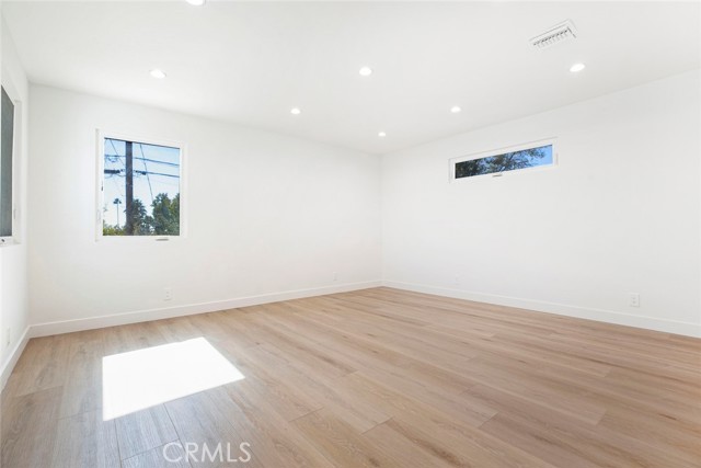 Detail Gallery Image 24 of 38 For 528 Spencer St, Glendale,  CA 91202 - 3 Beds | 2 Baths