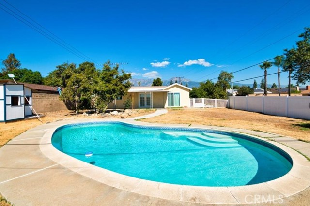 Detail Gallery Image 18 of 18 For 1734 E Hawthorne St, Ontario,  CA 91764 - 4 Beds | 2 Baths