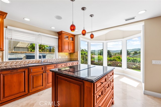 Detail Gallery Image 18 of 53 For 2 Cedar Ridge, Irvine,  CA 92603 - 5 Beds | 3 Baths