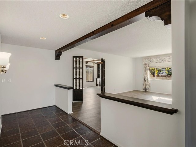 Detail Gallery Image 8 of 51 For 900 De Jur, Brea,  CA 92821 - 3 Beds | 2 Baths