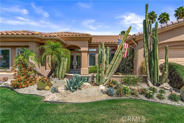Detail Gallery Image 2 of 67 For 44316 Silver Canyon Lane, Palm Desert,  CA 92260 - 3 Beds | 2/1 Baths
