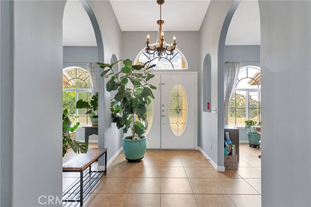 1679 Desert Front Road, Wrightwood CA: https://media.crmls.org/medias/aca5dda8-3924-4995-83e9-bcfb7c5cb8c6.jpg