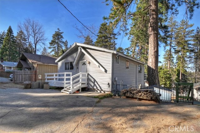 Detail Gallery Image 38 of 42 For 22868 Laurel, Crestline,  CA 92325 - 3 Beds | 2 Baths