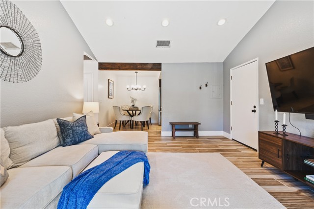 Detail Gallery Image 3 of 33 For 20702 El Toro #290,  Lake Forest,  CA 92630 - 2 Beds | 2 Baths