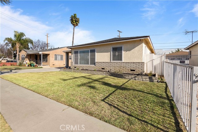 14314 Cerritos Avenue, Bellflower, California 90706, 3 Bedrooms Bedrooms, ,2 BathroomsBathrooms,Single Family Residence,For Sale,Cerritos,IG25032469