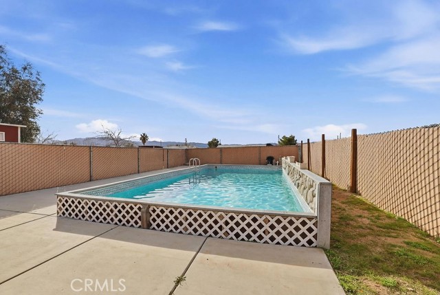 Detail Gallery Image 42 of 48 For 16647 Elm St, Hesperia,  CA 92345 - 4 Beds | 3 Baths