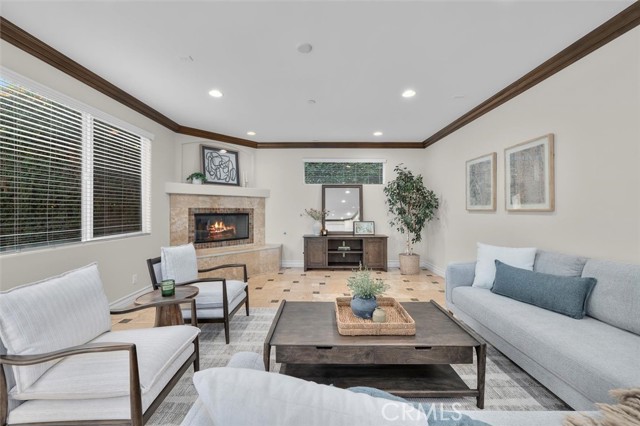 2016 Robinson Street, Redondo Beach CA: https://media.crmls.org/medias/aca7678c-885e-4405-b52c-f86a84de7b34.jpg