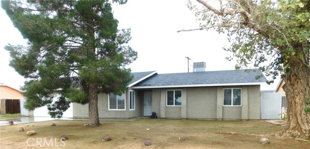 Detail Gallery Image 2 of 18 For 8260 Viburnum, California City,  CA 93505 - 3 Beds | 2 Baths