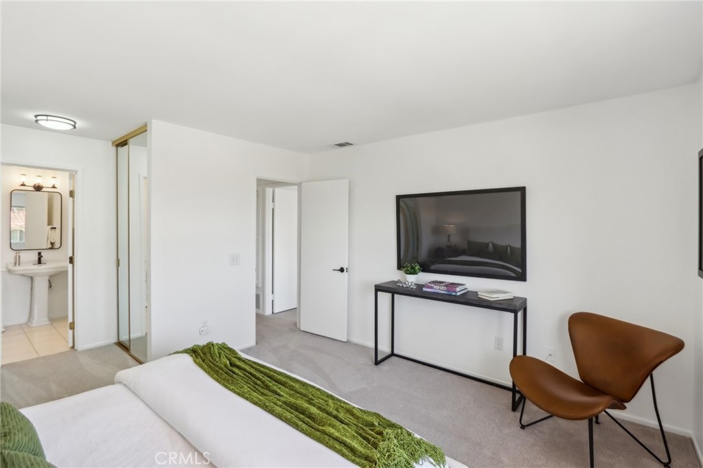 MLS #SB25255297 image #9