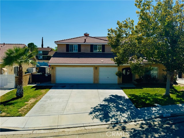 Detail Gallery Image 2 of 23 For 2824 Huston Pl, Lancaster,  CA 93536 - 4 Beds | 3 Baths