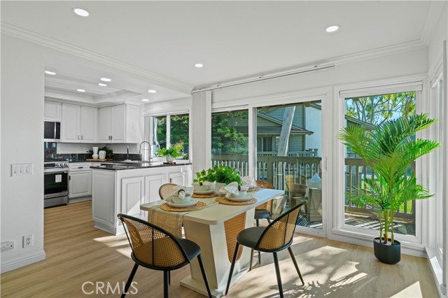 Detail Gallery Image 9 of 40 For 19 Las Brisas #10,  Irvine,  CA 92612 - 3 Beds | 2 Baths