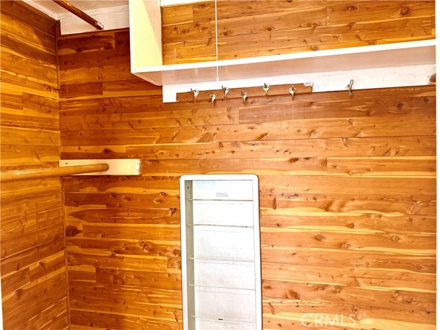 Detail Gallery Image 14 of 27 For 6534 Peach Ave, Van Nuys,  CA 91406 - 2 Beds | 2 Baths