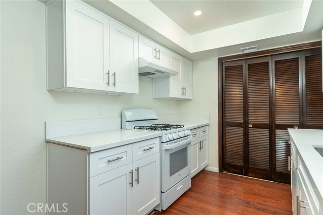 Detail Gallery Image 17 of 37 For 414 Irving Ave #2,  Glendale,  CA 91201 - 2 Beds | 2 Baths
