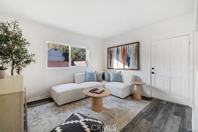3343 Roseview Avenue, Los Angeles CA: https://media.crmls.org/medias/aca96b1a-836c-4a9c-a5d0-4043ed53ccf4.jpg