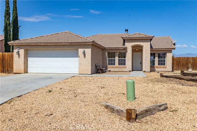 Detail Gallery Image 2 of 25 For 7728 Balsa Ave, Yucca Valley,  CA 92284 - 4 Beds | 2 Baths