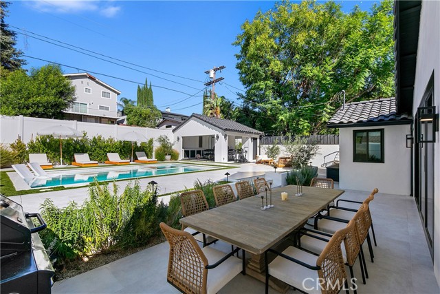 Detail Gallery Image 40 of 75 For 22269 Avenue San Luis, Woodland Hills,  CA 91364 - 5 Beds | 5/1 Baths