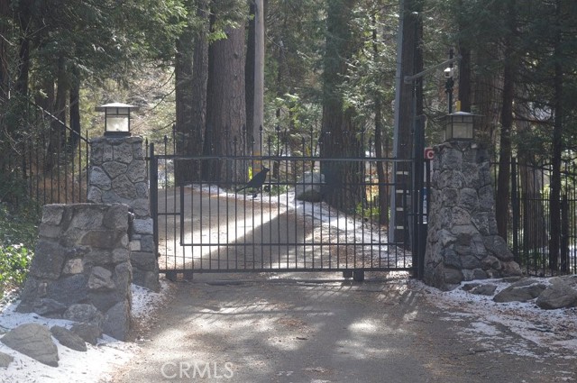 355 Cedar Court, Blue Jay, CA, 92317 355 Cedar Court, Blue Jay, CA, 92317