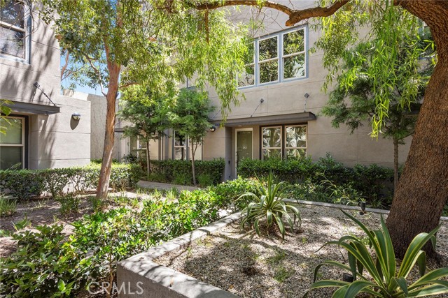 Detail Gallery Image 4 of 50 For 253 N Bush St, Santa Ana,  CA 92701 - 1 Beds | 1 Baths