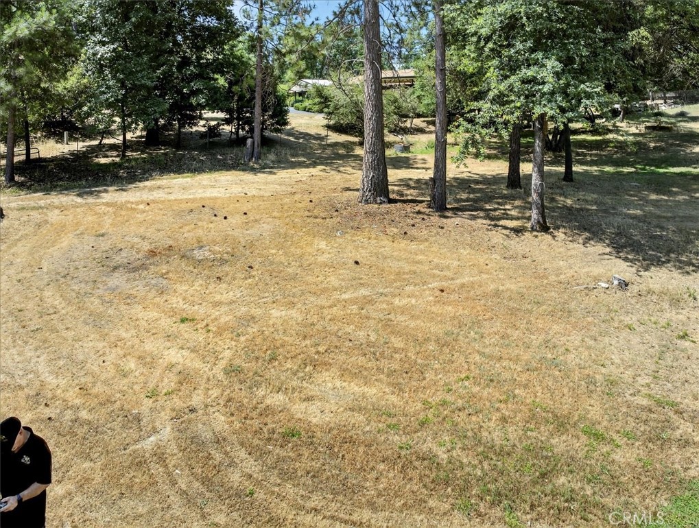 https://media.crmls.org/medias/acae1250-d290-45b3-bd00-a0f45f529419.jpg?preset=X-Large