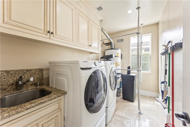 Detail Gallery Image 22 of 68 For 1117 Encanto, Arcadia,  CA 91007 - 6 Beds | 6 Baths