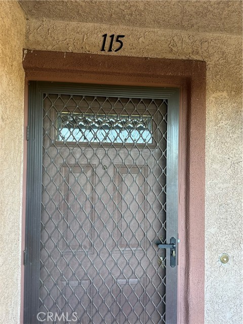 Detail Gallery Image 3 of 20 For 7101 Farralone Ave #115,  Canoga Park,  CA 91303 - 1 Beds | 1 Baths