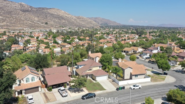 9694 Sycamore Canyon Road, Moreno Valley CA: https://media.crmls.org/medias/acaeeea8-bfa2-44b1-9271-34c2bfa56591.jpg