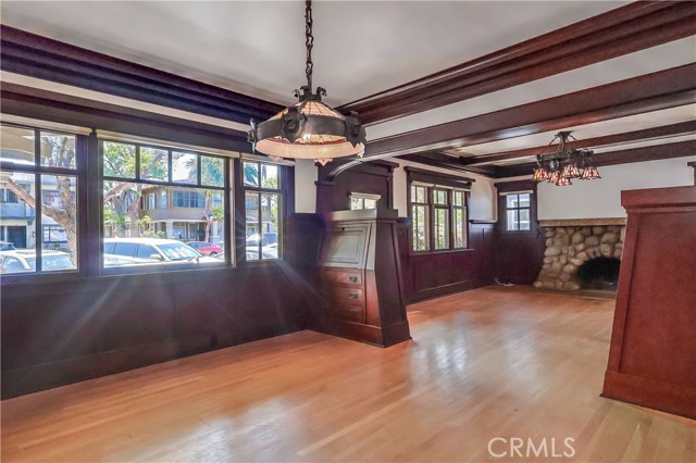 Detail Gallery Image 16 of 46 For 948 Cedar Ave, Long Beach,  CA 90813 - 2 Beds | 1 Baths